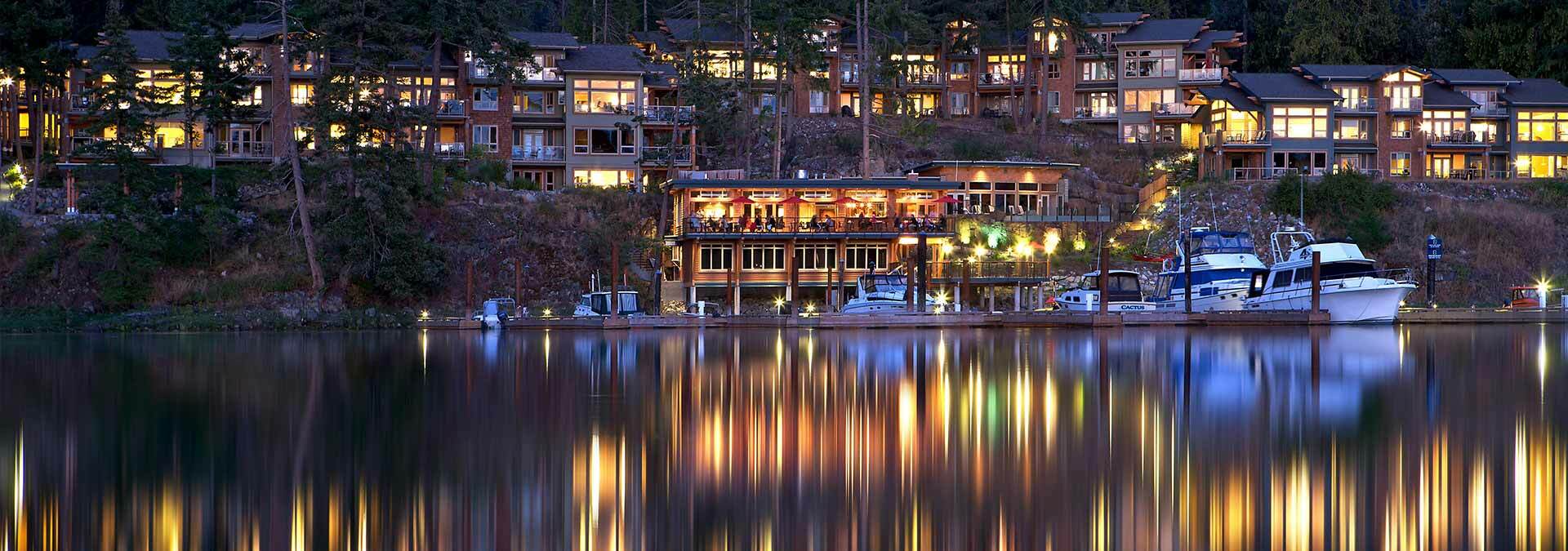 Painted Boat Resort Spa And Marina Madeira Park Extérieur photo